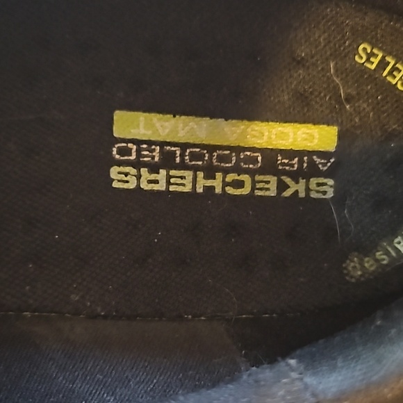 Skechers Black quick fit sneakers - Picture 7 of 12